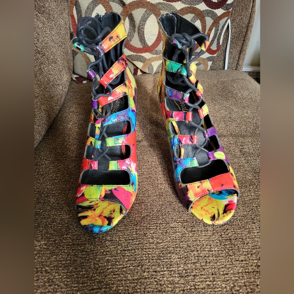 Candie's 4" Lace Up Heels